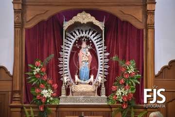 Repique de campanas, misa de romeros y ofrenda a la Virgen de las Nieves/TA y Francisco Javier Santana.